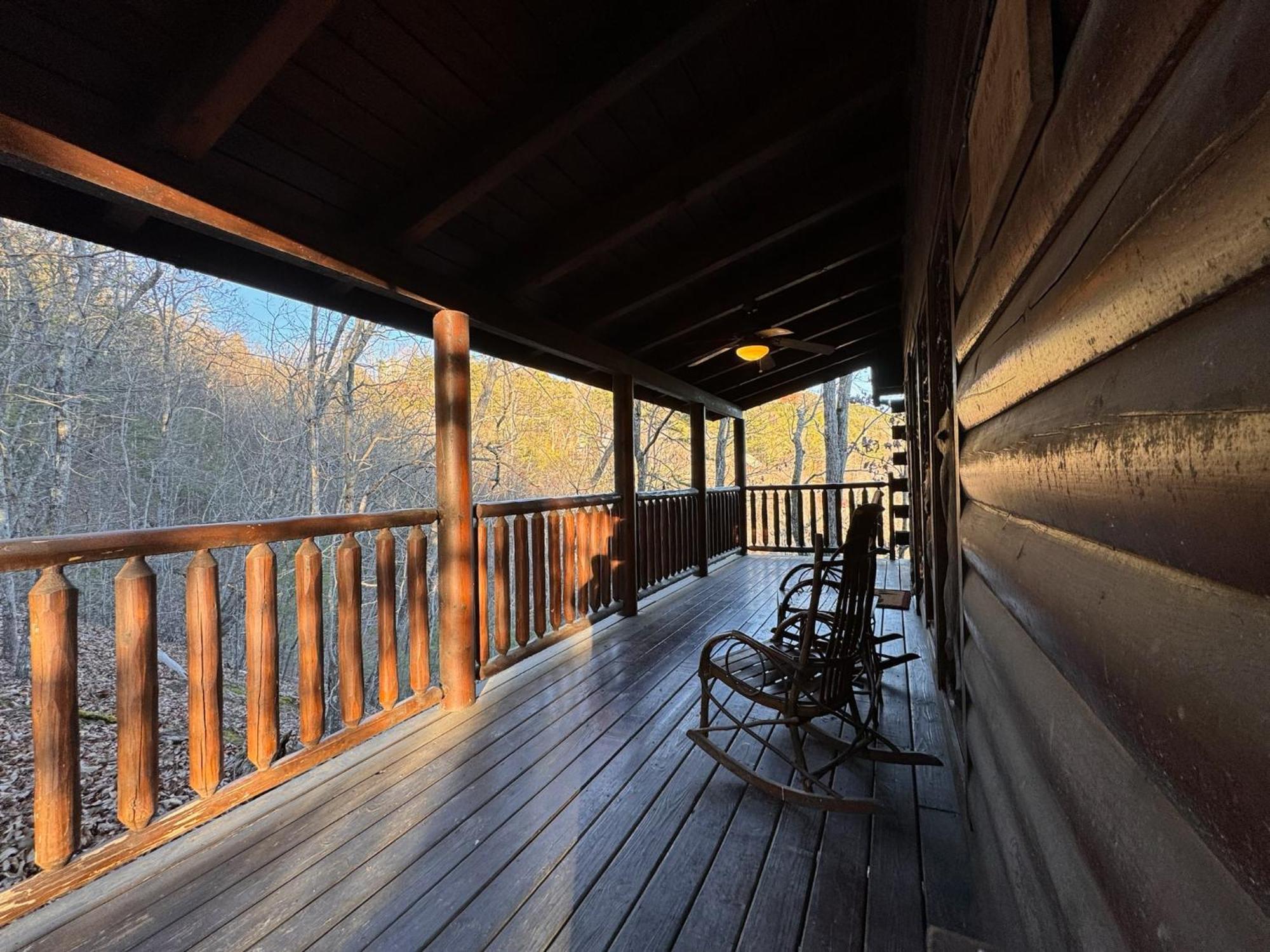 Smoky Paws - Exceptional Cabin, Stunning Mountain Views, Hot Tub, Tranquil, Gigabit Internet, Free L2 Ev Pigeon Forge Ngoại thất bức ảnh
